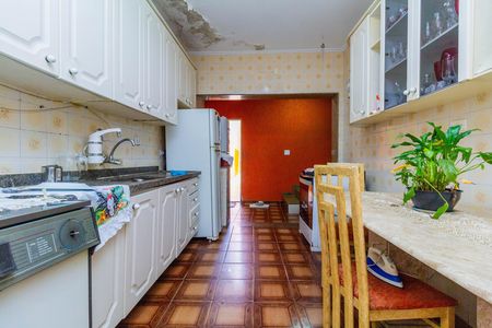 Casa à venda com 476m², 3 quartos e 2 vagasCozinha