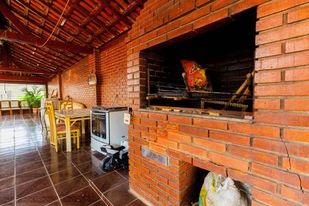 Casa à venda com 476m², 3 quartos e 2 vagasVaranda