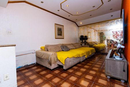 Casa à venda com 476m², 3 quartos e 2 vagasSala