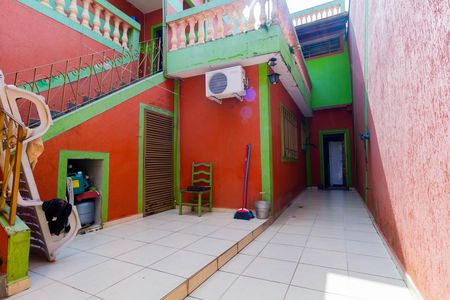 Casa à venda com 476m², 3 quartos e 2 vagasQuintal