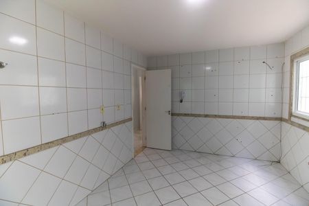 Casa de condomínio para alugar com 170m², 4 quartos e 6 vagas Casa de condomínio para alugar com 170m², 4 quartos e 6 vagasCozinha