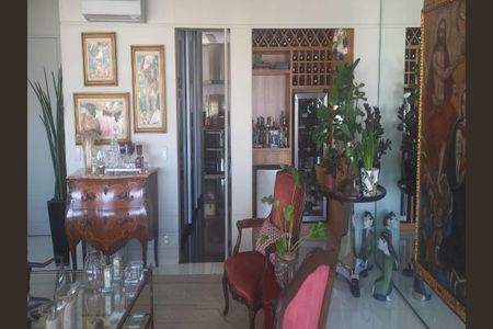 Apartamento à venda com 250m², 4 quartos e 4 vagas