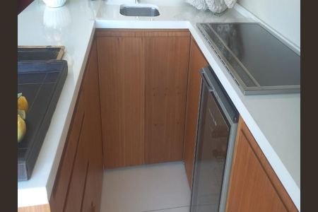 Apartamento à venda com 250m², 4 quartos e 4 vagas