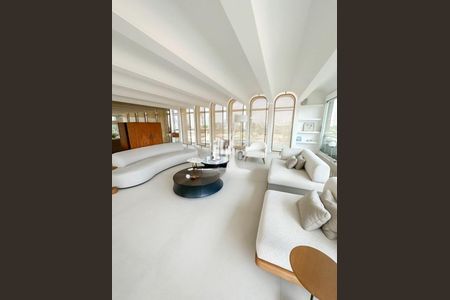 Apartamento à venda com 341m², 4 quartos e 4 vagas