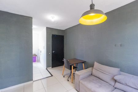 Apartamento à venda com 42m², 2 quartos e sem vaga Apartamento à venda com 42m², 2 quartos e sem vagaSala