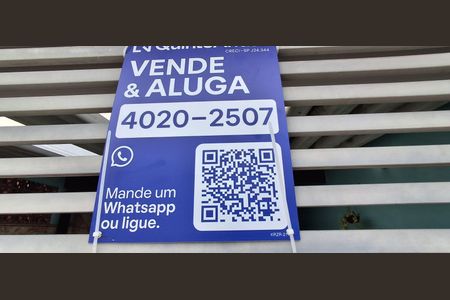 Casa à venda com 175m², 3 quartos e 2 vagasPlaquinha 