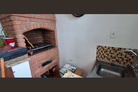 Casa à venda com 175m², 3 quartos e 2 vagasÁrea gourmet 