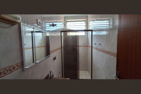 Casa à venda com 175m², 3 quartos e 2 vagasBanheiro Social 