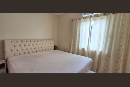 Casa à venda com 175m², 3 quartos e 2 vagasSuíte 