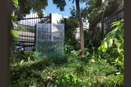 Apartamento para alugar com 51m², 2 quartos e 1 vagaFachada