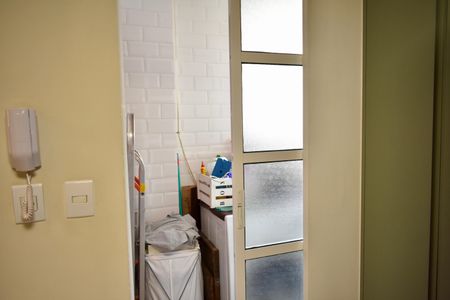 Apartamento à venda com 106m², 2 quartos e 1 vagaÁrea de Serviço