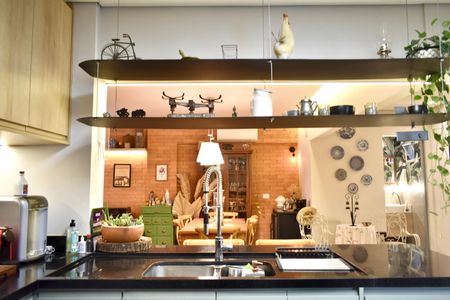 Apartamento à venda com 106m², 2 quartos e 1 vagaCozinha