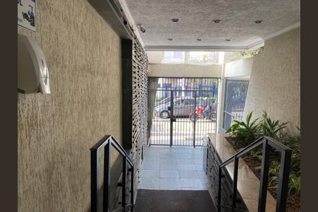 Apartamento à venda com 106m², 2 quartos e 1 vagaHall social