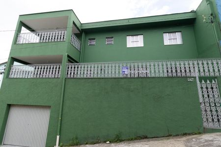 Casa à venda com 200m², 3 quartos e 2 vagasFachada