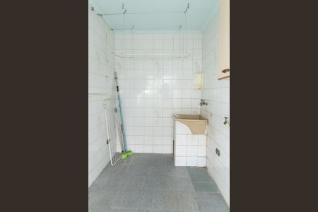 Casa à venda com 200m², 3 quartos e 2 vagasÁrea de Serviço