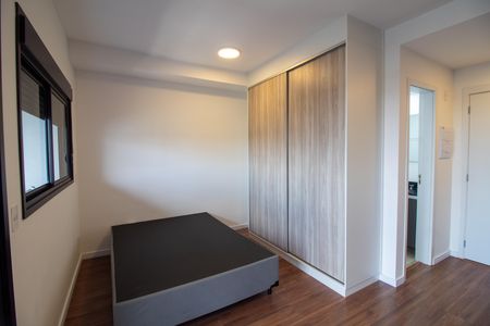 Studio à venda com 33m², 1 quarto e sem vagaSala / Quarto - Studio