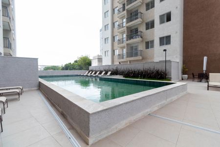 Apartamento para alugar com 36m², 2 quartos e sem vagaÁrea comum - Piscina