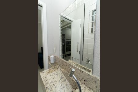 Casa de condomínio à venda com 113m², 2 quartos e 3 vagasLavabo