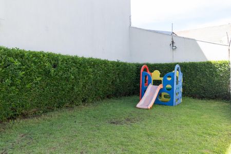 Casa de condomínio à venda com 113m², 2 quartos e 3 vagasÁrea comum - Playground