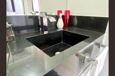 Apartamento à venda com 26m², 1 quarto e sem vaga Apartamento à venda com 26m², 1 quarto e sem vagaBanheiro