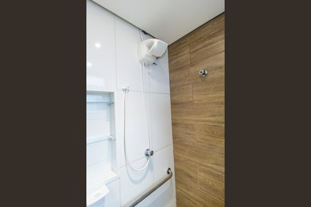 Apartamento para alugar com 87m², 2 quartos e 1 vaga Apartamento para alugar com 87m², 2 quartos e 1 vagaDetalhe do banheiro