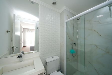 Apartamento à venda com 62m², 2 quartos e 2 vagas Apartamento à venda com 62m², 2 quartos e 2 vagasBanheiro Suíte