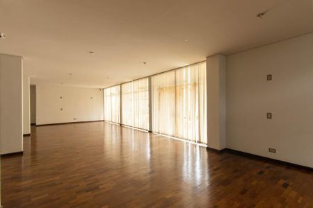 Apartamento para alugar com 397m², 5 quartos e 3 vagasÁrea comum - Salão de festas