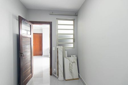 Apartamento para alugar com 397m², 5 quartos e 3 vagasQuarto de Serviço