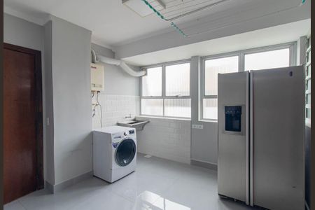 Apartamento para alugar com 397m², 5 quartos e 3 vagasÁrea de Serviço