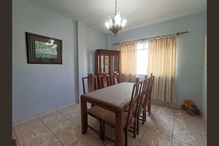 Apartamento para alugar com 130m², 2 quartos e sem vagaSala