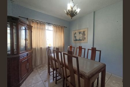 Apartamento para alugar com 130m², 2 quartos e sem vagaSala