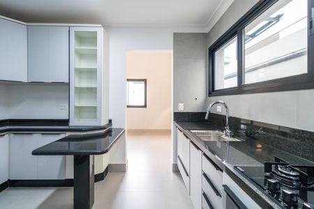 Casa de condomínio à venda com 257m², 4 quartos e 4 vagasCozinha