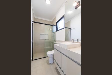 Casa de condomínio à venda com 257m², 4 quartos e 4 vagasBanheiro da Suíte 4