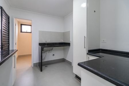 Casa de condomínio à venda com 257m², 4 quartos e 4 vagasÁrea de Serviço