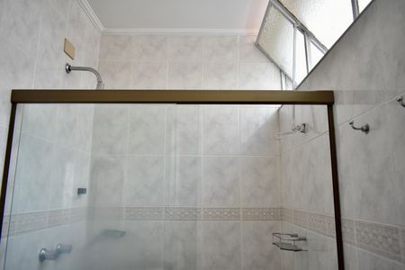 Casa à venda com 243m², 3 quartos e 3 vagas Casa à venda com 243m², 3 quartos e 3 vagasBanheiro da Suíte 2