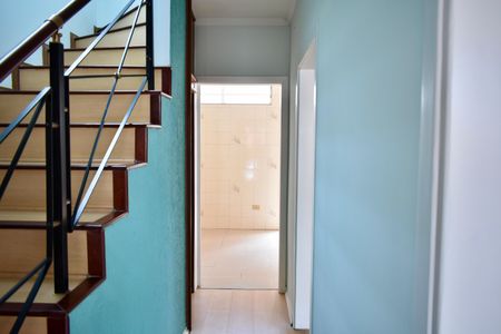 Casa à venda com 243m², 3 quartos e 3 vagas Casa à venda com 243m², 3 quartos e 3 vagasCorredor