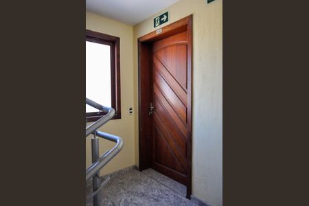 Apartamento à venda com 150m², 1 quarto e 1 vagaPorta do apartamento 