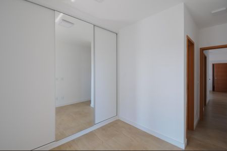 Apartamento à venda com 61m², 2 quartos e 2 vagasQuarto 1 ( Suíte )