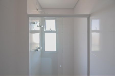 Apartamento à venda com 61m², 2 quartos e 2 vagasBanheiro Social