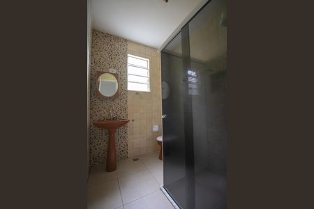 Casa para alugar com 70m², 3 quartos e 2 vagas Casa para alugar com 70m², 3 quartos e 2 vagasBanheiro