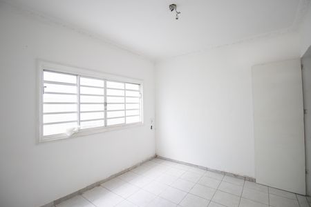 Casa para alugar com 70m², 3 quartos e 2 vagas Casa para alugar com 70m², 3 quartos e 2 vagasQuarto 2