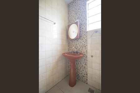 Casa para alugar com 70m², 3 quartos e 2 vagas Casa para alugar com 70m², 3 quartos e 2 vagasBanheiro