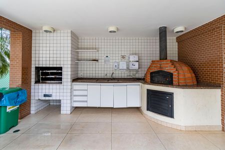 Apartamento à venda com 82m², 3 quartos e 2 vagas Apartamento à venda com 82m², 3 quartos e 2 vagasÁrea comum - Churrasqueira