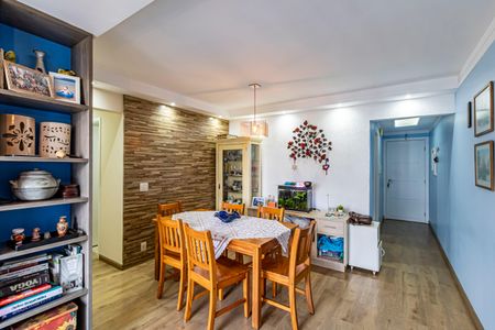 Apartamento à venda com 82m², 3 quartos e 2 vagas Apartamento à venda com 82m², 3 quartos e 2 vagasSala