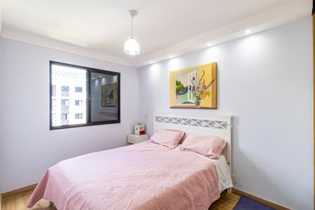 Apartamento à venda com 82m², 3 quartos e 2 vagas Apartamento à venda com 82m², 3 quartos e 2 vagasSuite