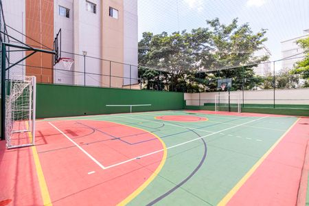 Apartamento à venda com 82m², 3 quartos e 2 vagas Apartamento à venda com 82m², 3 quartos e 2 vagasÁrea comum - Quadra