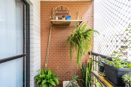 Apartamento à venda com 82m², 3 quartos e 2 vagas Apartamento à venda com 82m², 3 quartos e 2 vagasVaranda