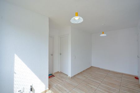 Apartamento para alugar com 42m², 2 quartos e sem vaga Apartamento para alugar com 42m², 2 quartos e sem vagaSala