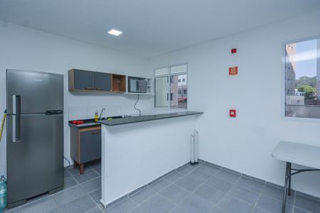 Apartamento para alugar com 42m², 2 quartos e sem vaga Apartamento para alugar com 42m², 2 quartos e sem vagaÁrea comum - Salão de festas