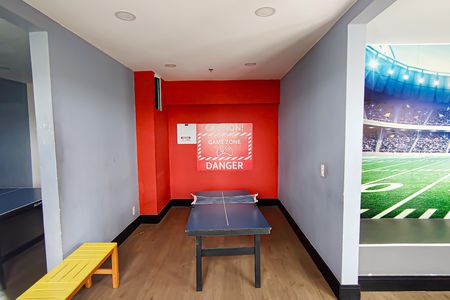 Apartamento à venda com 43m², 2 quartos e sem vagaÁrea comum